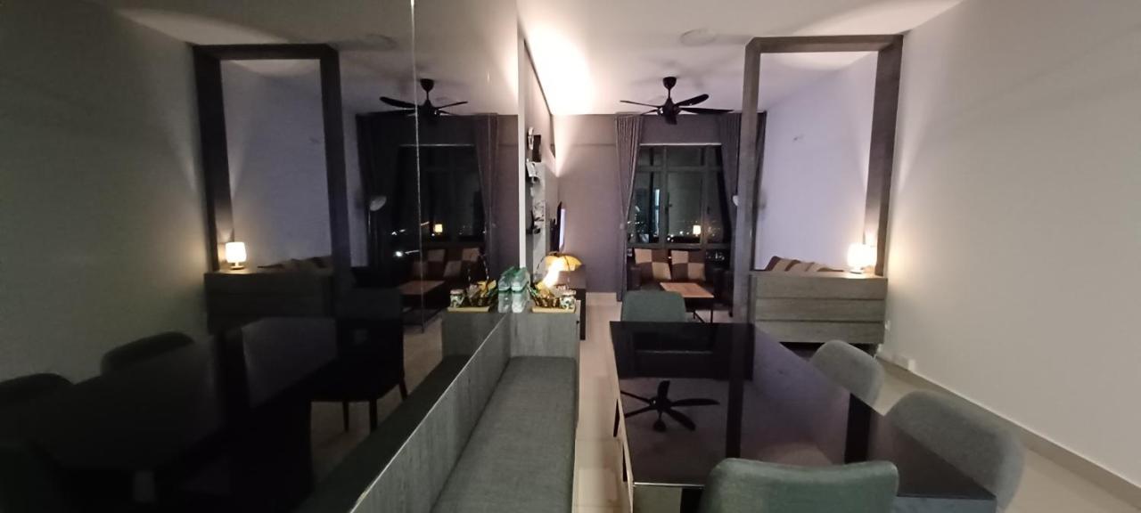 Modern Lifestyle Arc Austin Hills Apartment Johor Bahru Bagian luar foto